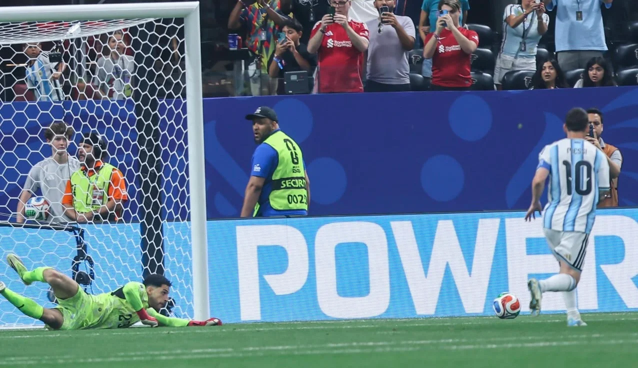 شوبير حارس مرمى منتخب مصر