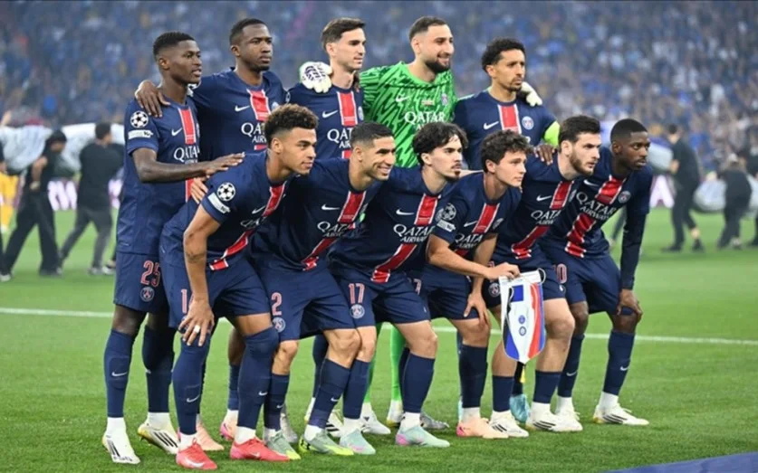قائمة باريس سان جيرمان أمام لانس.. باركولا يعود وفيران توريس يغيب عن القمة