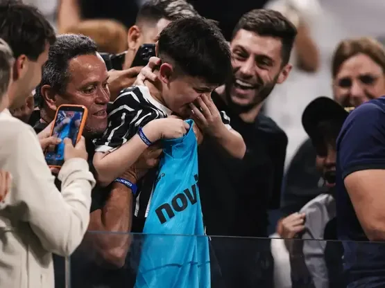 مشجع اللاعب البرازيلي نيمار