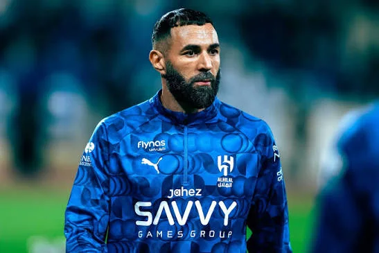 الهلال يصدم كريم بنزيما بقرار مفاجئ بشأن مستقبله