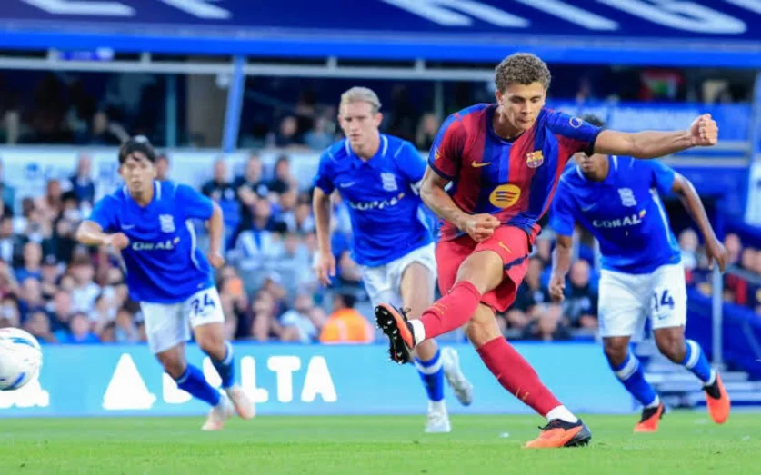 برشلونة
