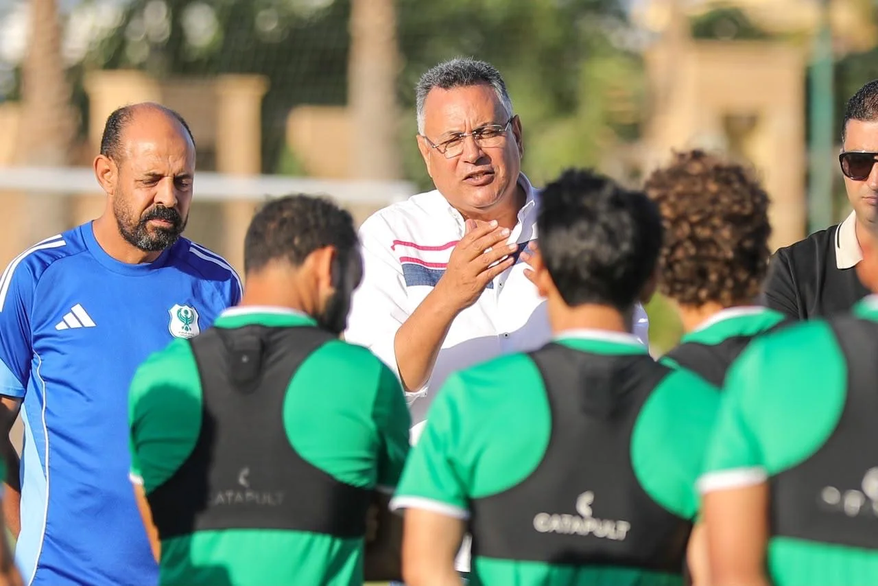 فريق المصري