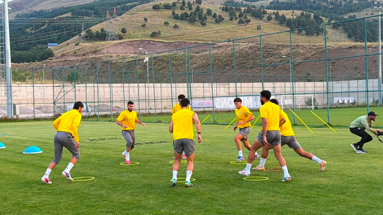 بيراميدز