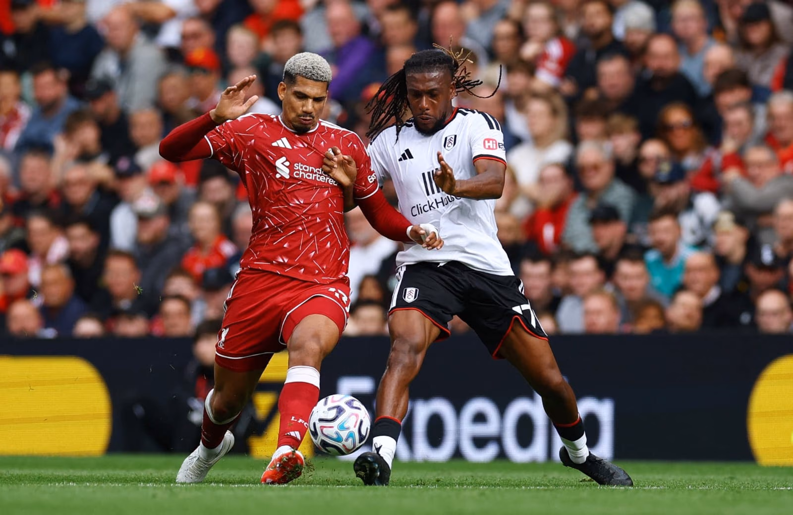 ليفربول يسقط في فخ التعادل أمام فولهام بالدوري الإنجليزي