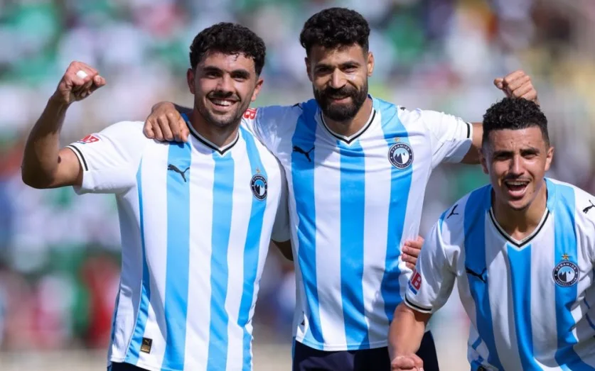 بيراميدز