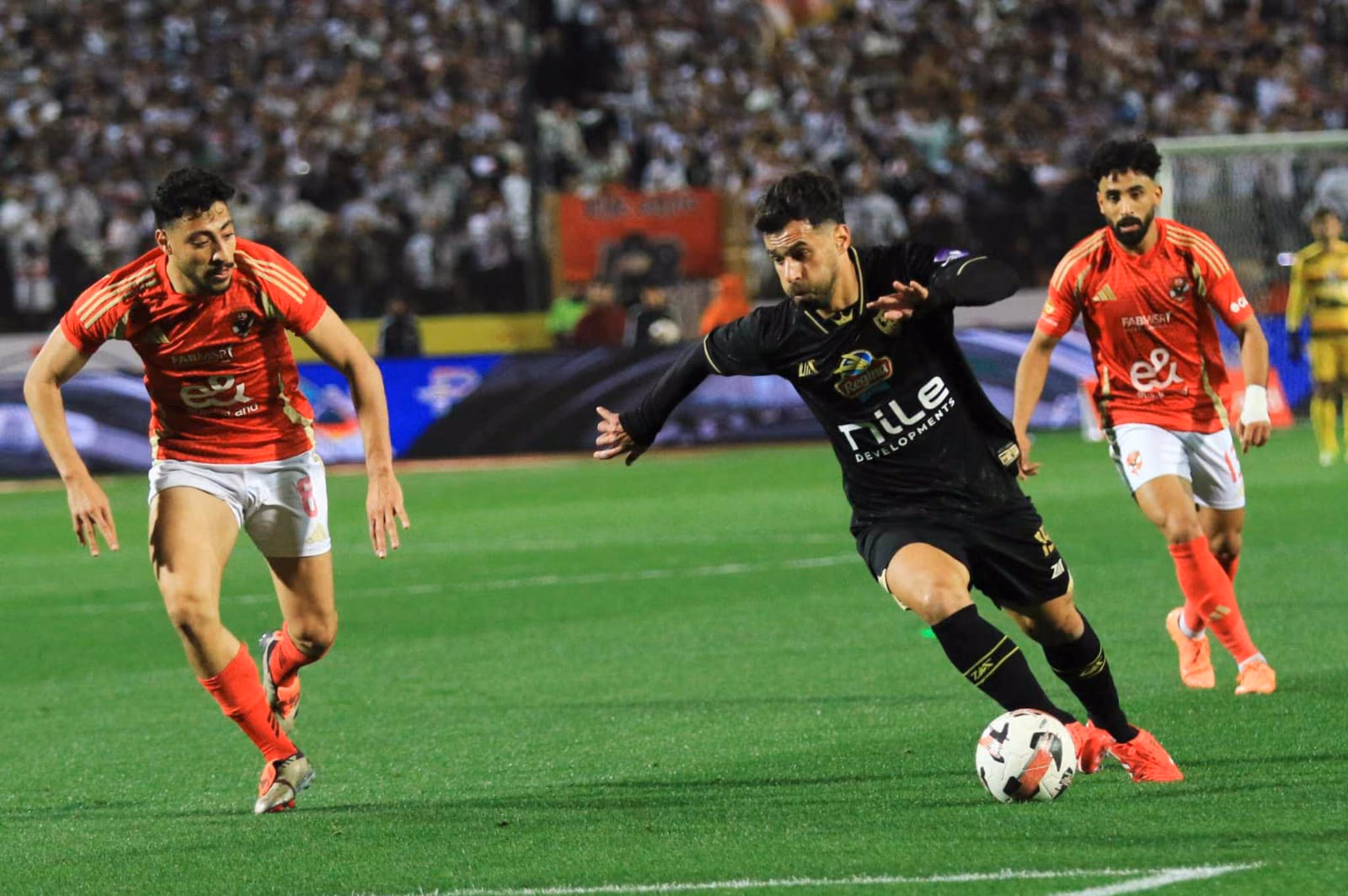 الزمالك يحسم موقفه من استقدام حكام أجانب لقمة الأهلي