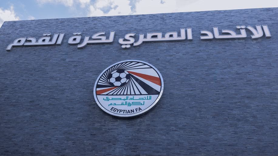 أبوريدة يحسم ملفات مهمة في اتحاد الكرة.. ماذا حدث في اجتماع الثلاثاء؟