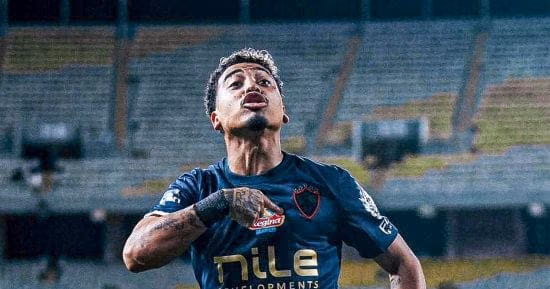 خوان بيزيرا يصل القاهرة للانتظام في الزمالك بعد فترة غياب