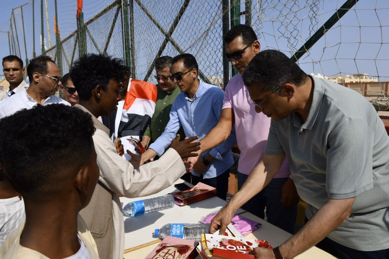 جوهر نبيل وزير الشباب والرياضة