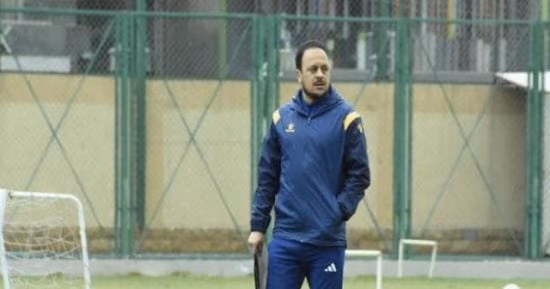 عمرو حسن