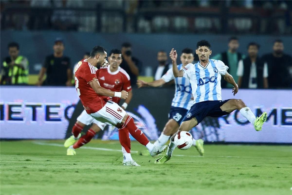 الأهلي وبيراميدز