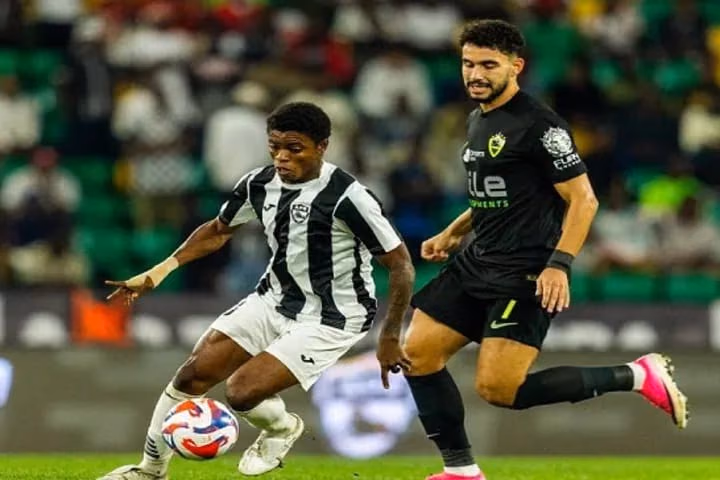 الجيش الرواندي يصل القاهرة لمواجهة الزمالك.. والأبيض يقترب من حسم التأهل الأفريقي