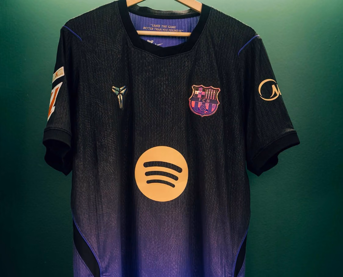 برشلونة
